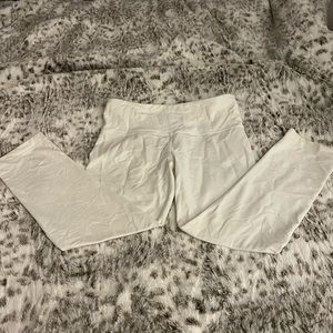 White Lululemon Aligns